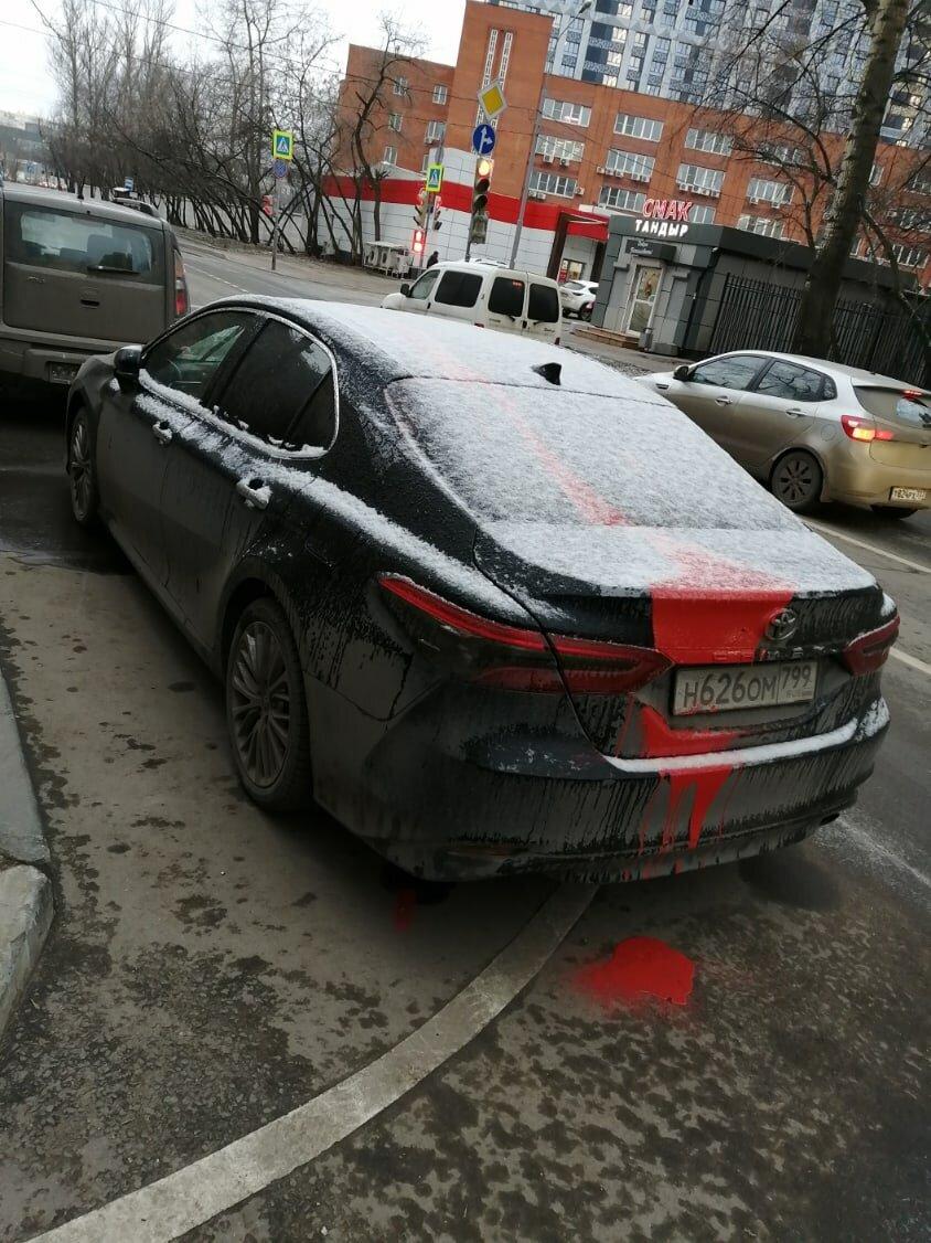 Почему нельзя бездумно бросать свой автомобиль там, где душа пожелает, даже если он будет мешать окружающим?-11