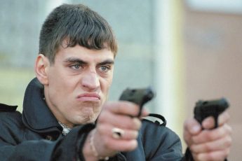 Разбор легендарных фраз из «Жмурок»: криминальный словарь 90-х